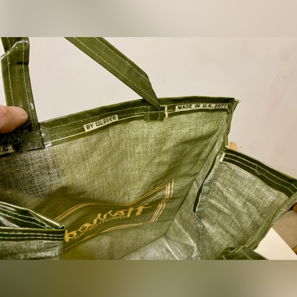 1980s Vintage Harrod's Knightsbridge PVC Vinyl Coated Fabric Shopping Tote Bag - Picture 4 of 16